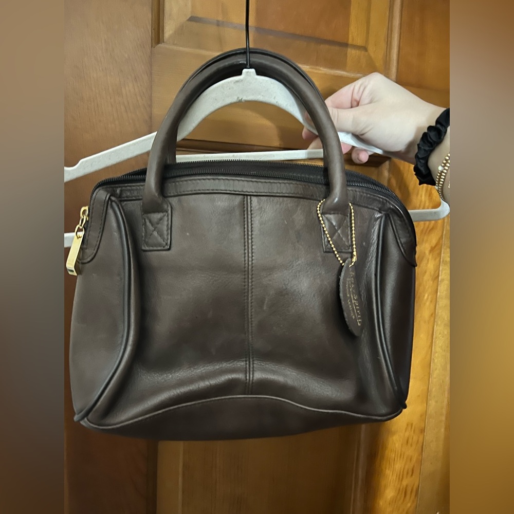 Vintage brown purse